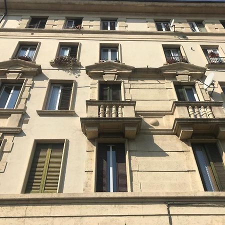 شقة Stanza Privata Con Bagno A 15 Minuti Da Duomo سستو سان جوفاني المظهر الخارجي الصورة