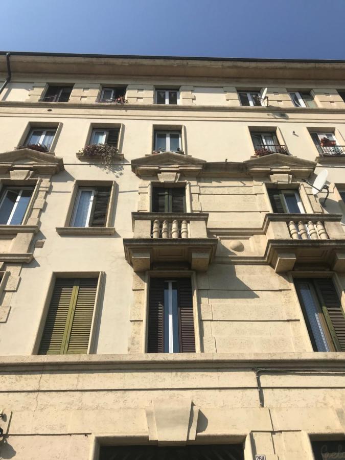 شقة Stanza Privata Con Bagno A 15 Minuti Da Duomo سستو سان جوفاني المظهر الخارجي الصورة